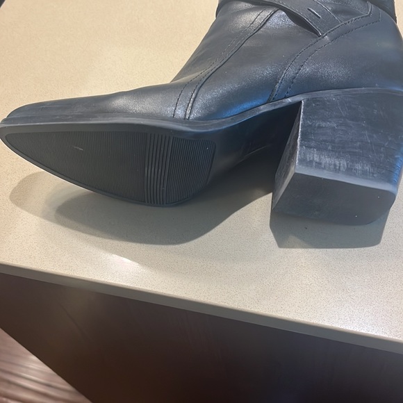 Black Naturalizer boots size 9 - Picture 5 of 6